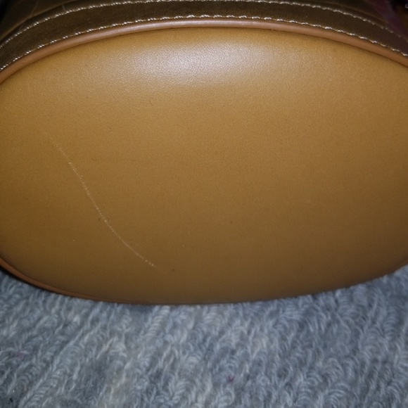 Mulberry's 'Jamie ' Mini Bucket Bag - Picture 5 of 5